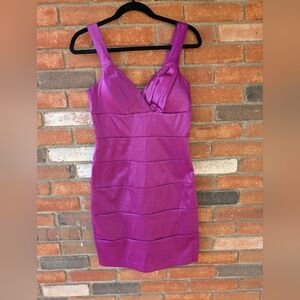 Bisou Bisou Dress Size 6 Purple/Pink Bodycon Bandage V Neck Zipper Sleeveless